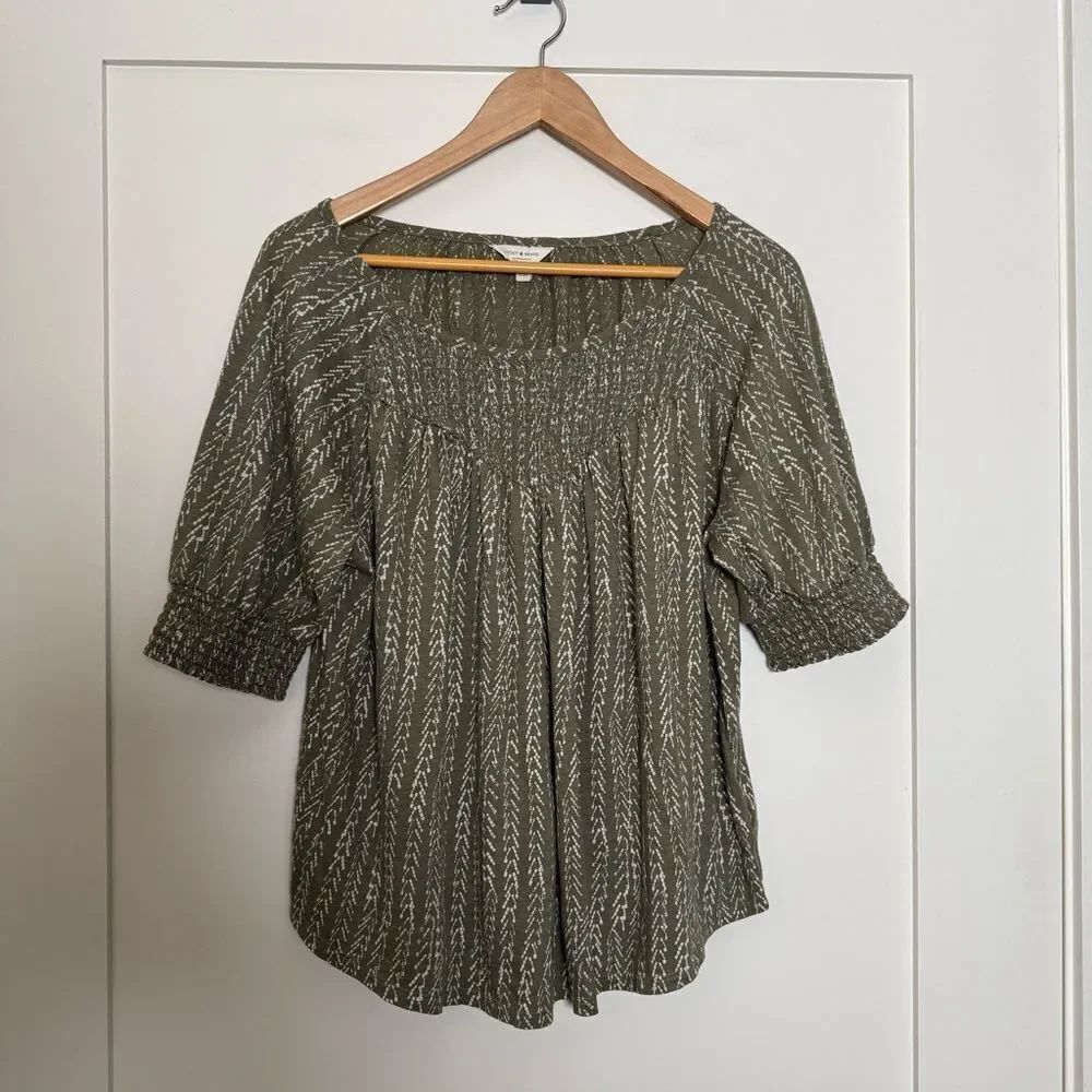 Lucky Brand Top Womens Sz L Green Smocked Short Sleeve Peasant Cottagecore Beach